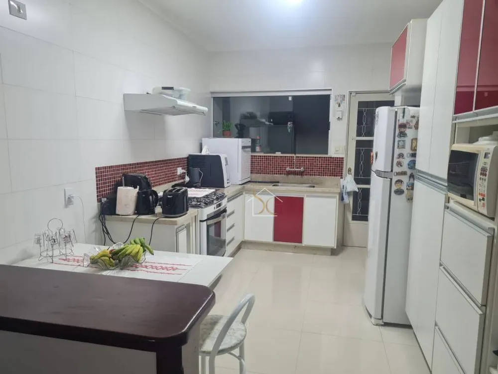 Casa, 3 quartos, 174 m² - Foto 4