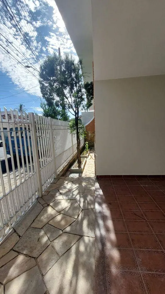 Casa, 3 quartos, 230 m² - Foto 1