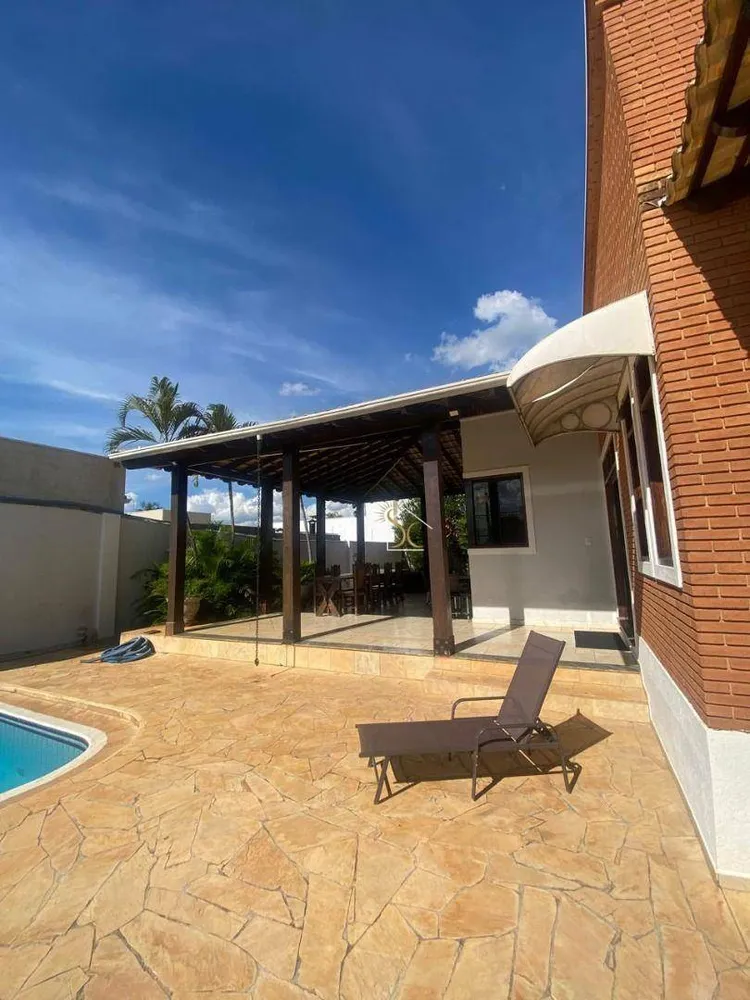 Chácara, 3 quartos, 1000 m² - Foto 2