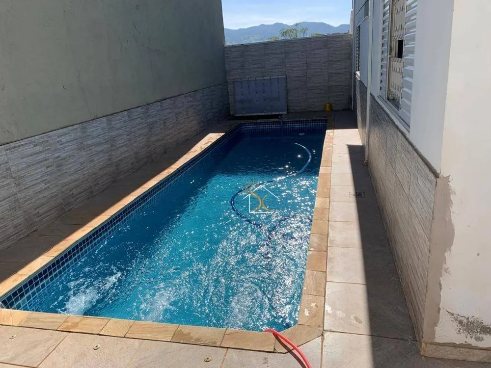 Casa, 3 quartos, 160 m² - Foto 2