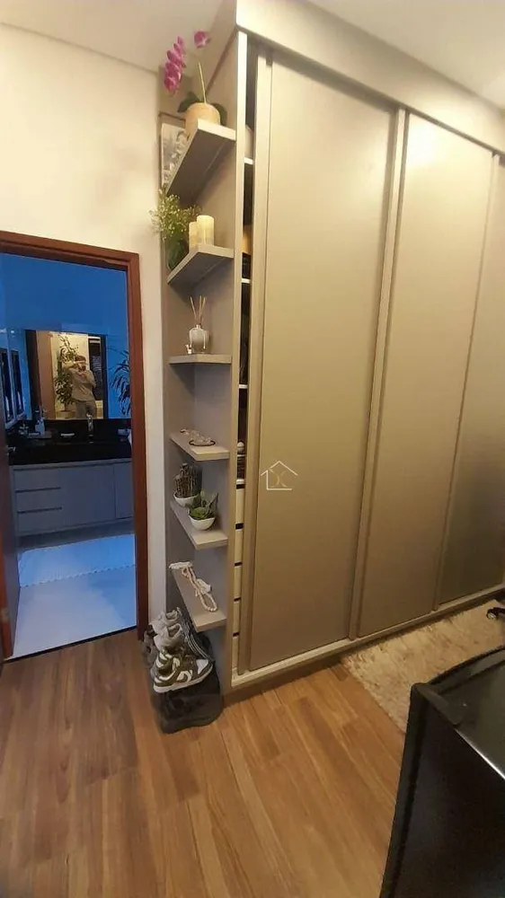 Casa, 3 quartos, 225 m² - Foto 9