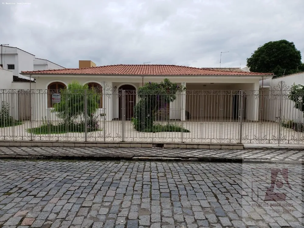 Casa, 3 quartos - Foto 1