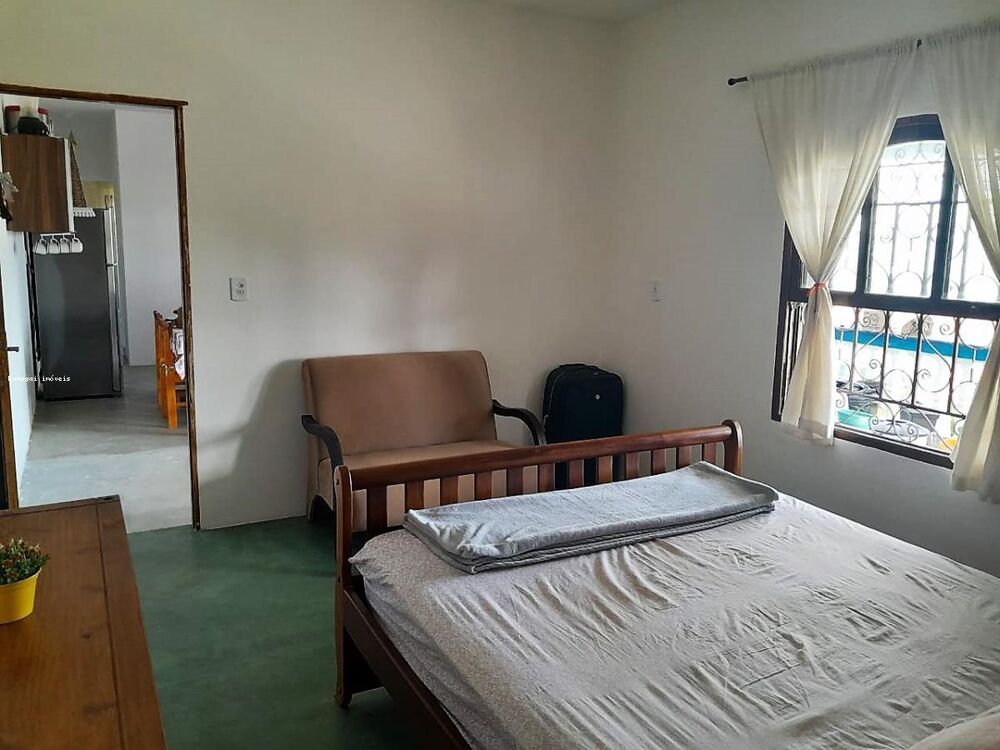 Chácara à venda com 3 quartos, 2400m² - Foto 6