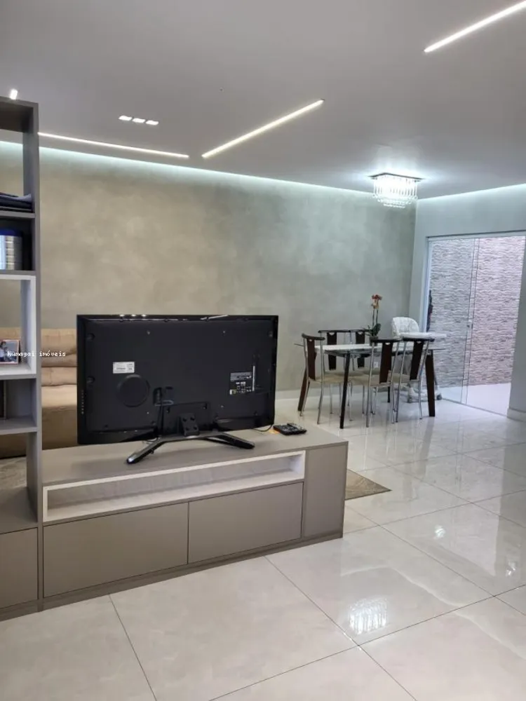 Casa, 3 quartos - Foto 1