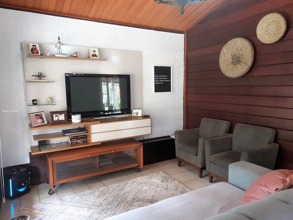 Chácara, 3 quartos, 5000 m² - Foto 1