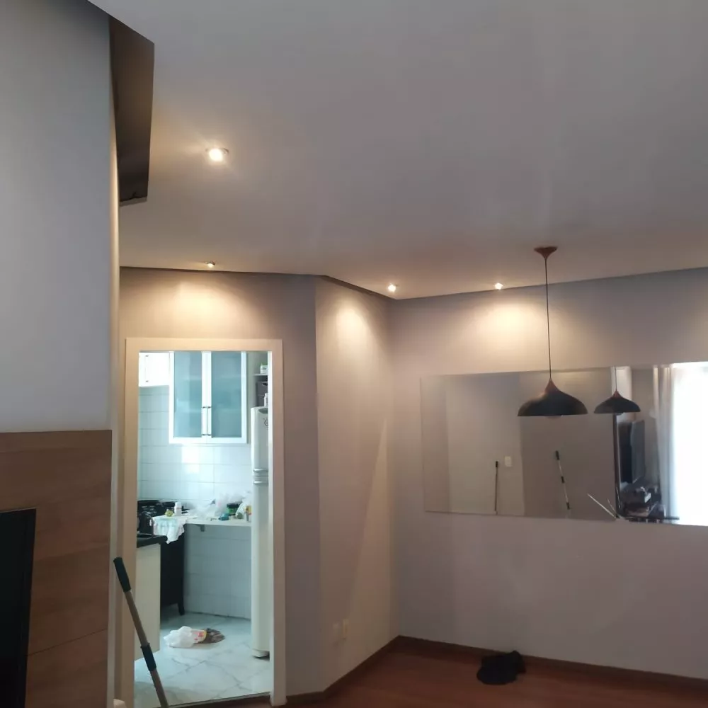 Apartamento à venda com 2 quartos, 58m² - Foto 1