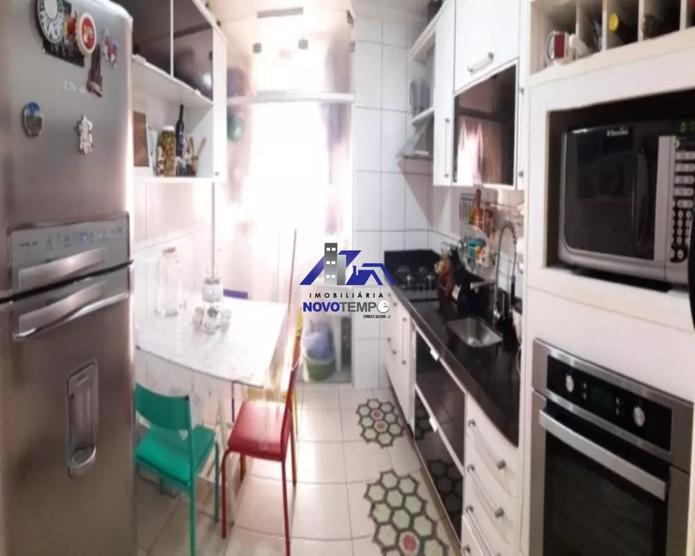 Apartamento à venda com 3 quartos, 79m² - Foto 4