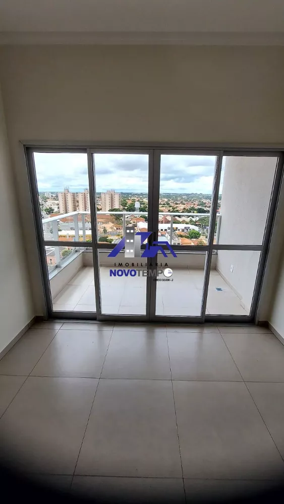 Apartamento à venda com 2 quartos, 87m² - Foto 3