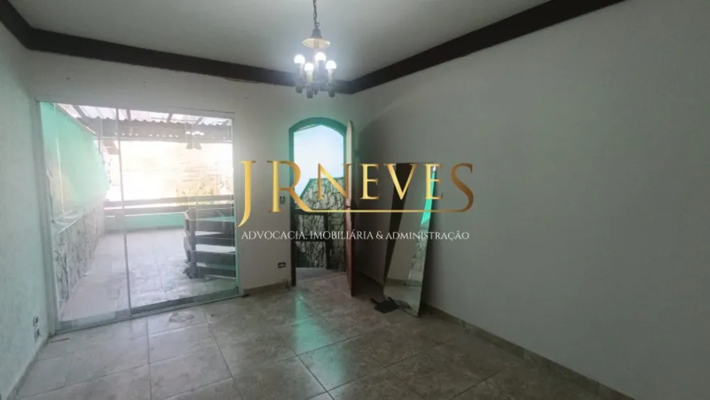Casa, 3 quartos, 200 m² - Foto 1