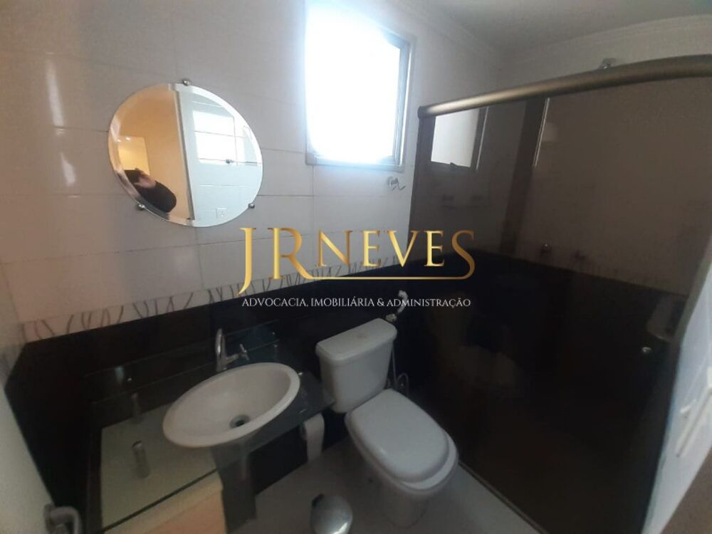 Apartamento à venda com 3 quartos, 65m² - Foto 2