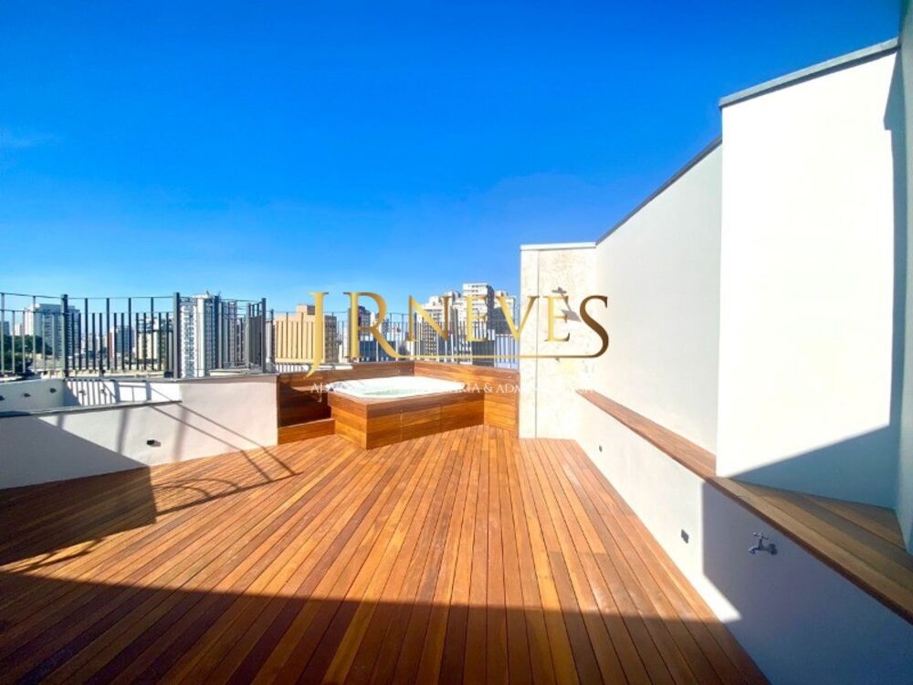 Cobertura para alugar com 3 quartos, 218m² - Foto 2