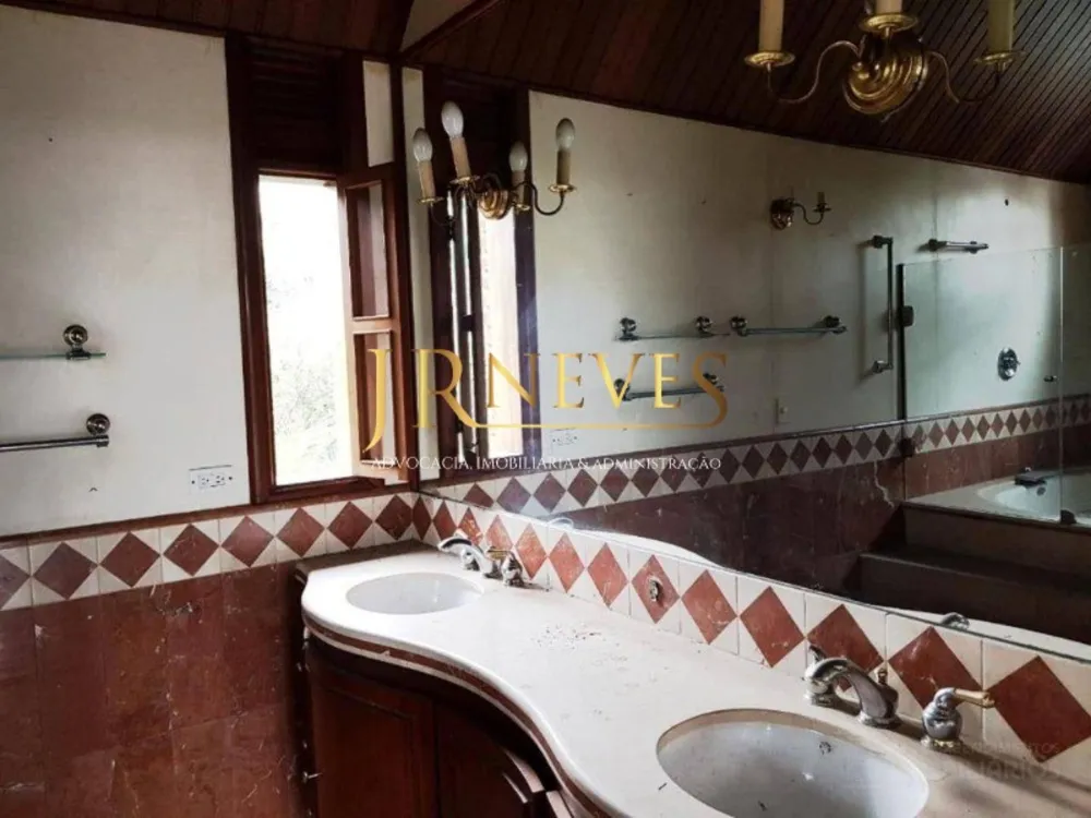 Casa, 5 quartos, 527 m² - Foto 1