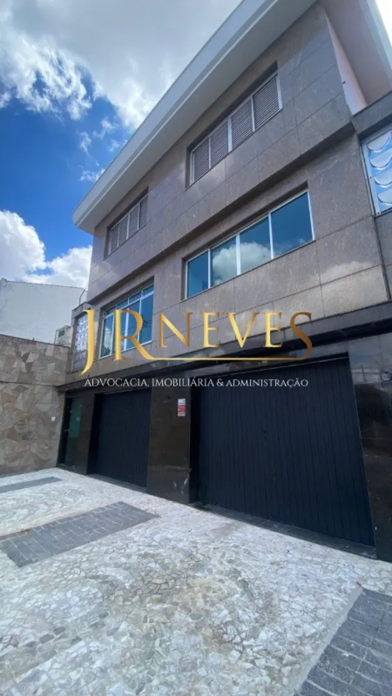 Casa, 4 quartos, 357 m² - Foto 1