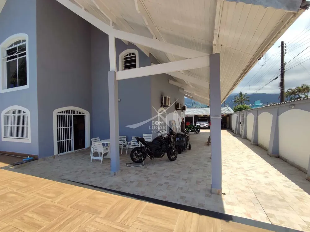 Casa, 6 quartos, 430 m² - Foto 17