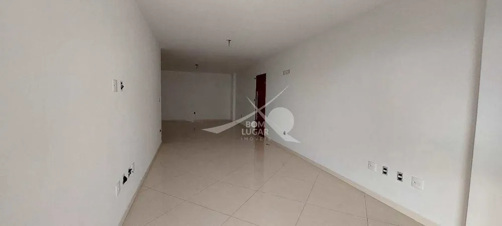 Apartamento, 3 quartos, 162 m² - Foto 2