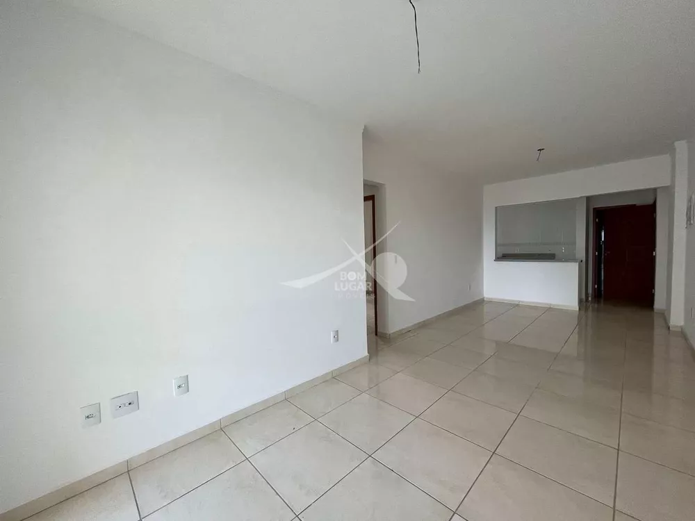 Apartamento à venda com 2 quartos, 90m² - Foto 4