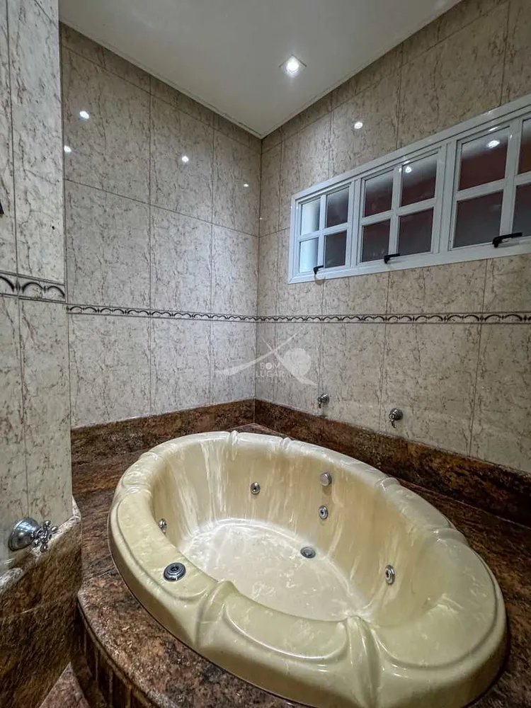 Casa, 3 quartos, 253 m² - Foto 14