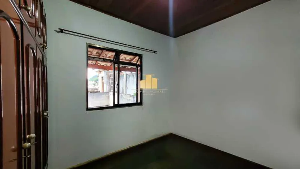 Casa, 3 quartos, 200 m² - Foto 6
