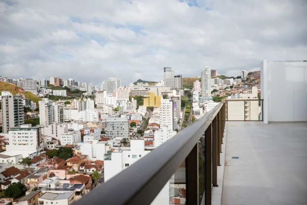 Cobertura, 3 quartos, 209 m² - Foto 2