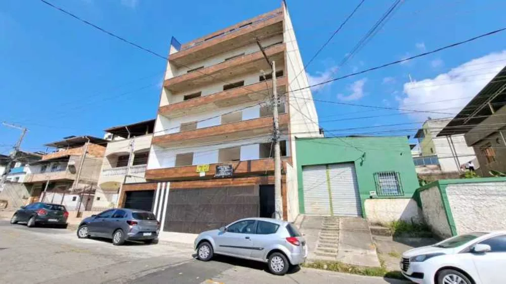 Apartamento à venda com 3 quartos, 175m² - Foto 1