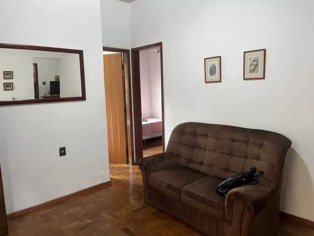 Casa à venda com 2 quartos, 160m² - Foto 8