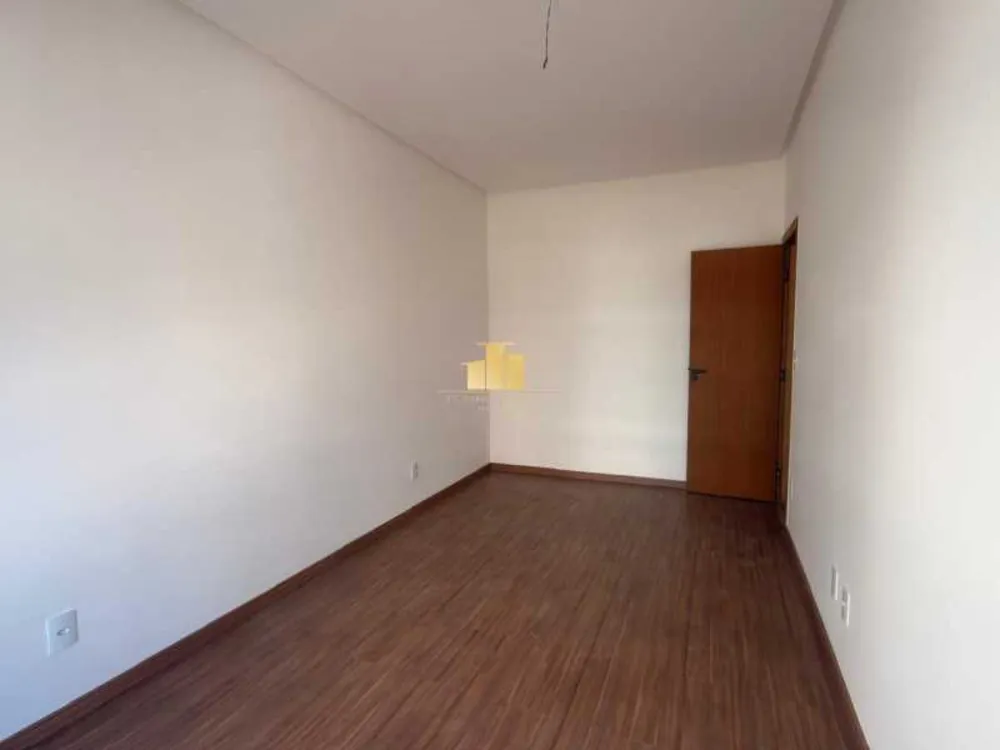 Casa, 3 quartos, 200 m² - Foto 9
