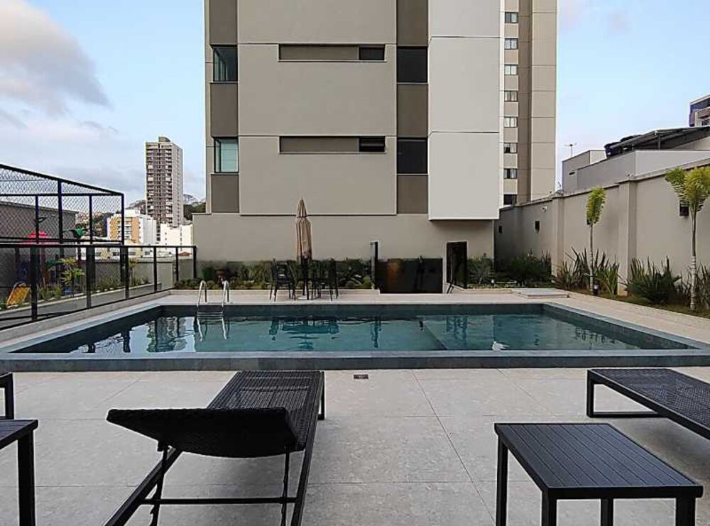 Apartamento à venda com 3 quartos, 100m² - Foto 2