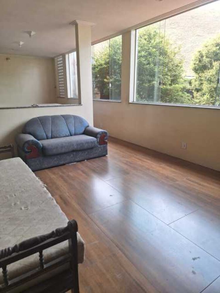 Casa à venda com 6 quartos, 300 - Foto 3
