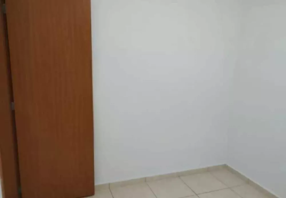 Apartamento à venda com 2 quartos, 45m² - Foto 3