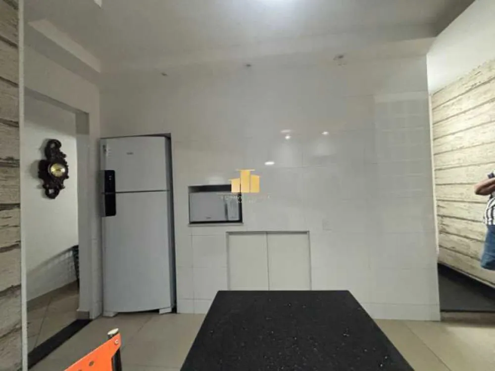 Casa, 3 quartos, 250 m² - Foto 3