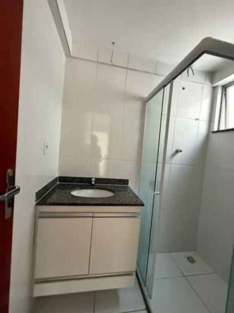 Apartamento à venda com 2 quartos, 60m² - Foto 4