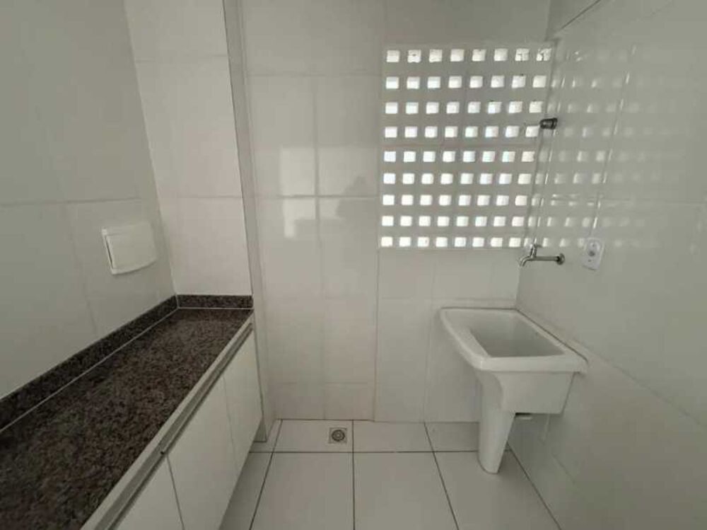 Apartamento à venda com 2 quartos, 60m² - Foto 18