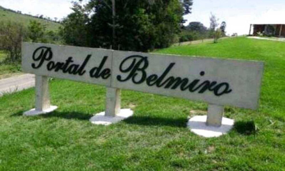 Terreno à venda, 1093 - Foto 1