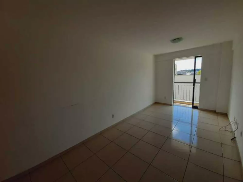 Apartamento à venda com 2 quartos, 55m² - Foto 2