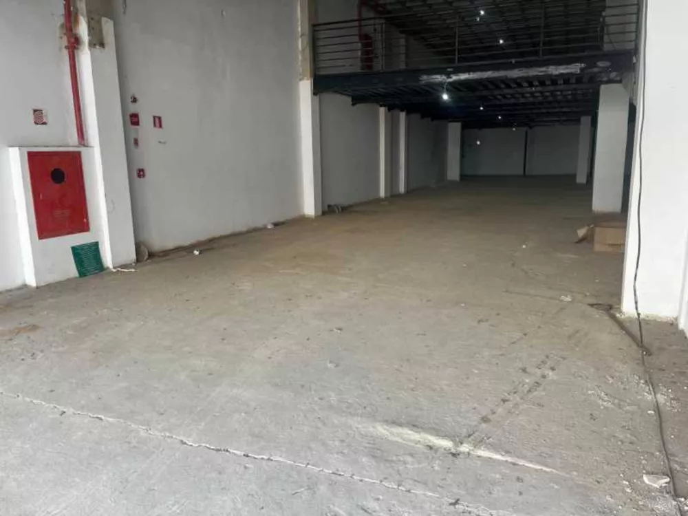 Loja-Salão para alugar, 1030m² - Foto 7