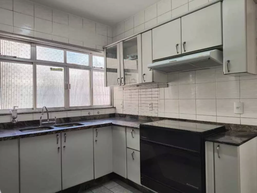 Cobertura à venda com 5 quartos, 208m² - Foto 6