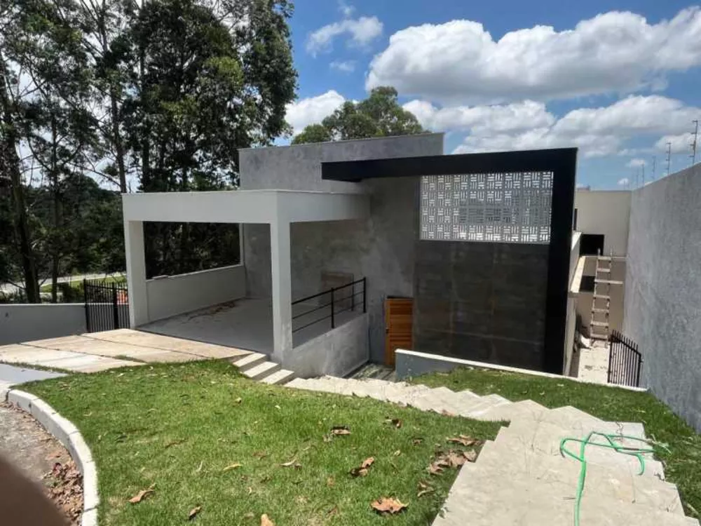 Casa de Condomínio à venda com 3 quartos, 231m² - Foto 2