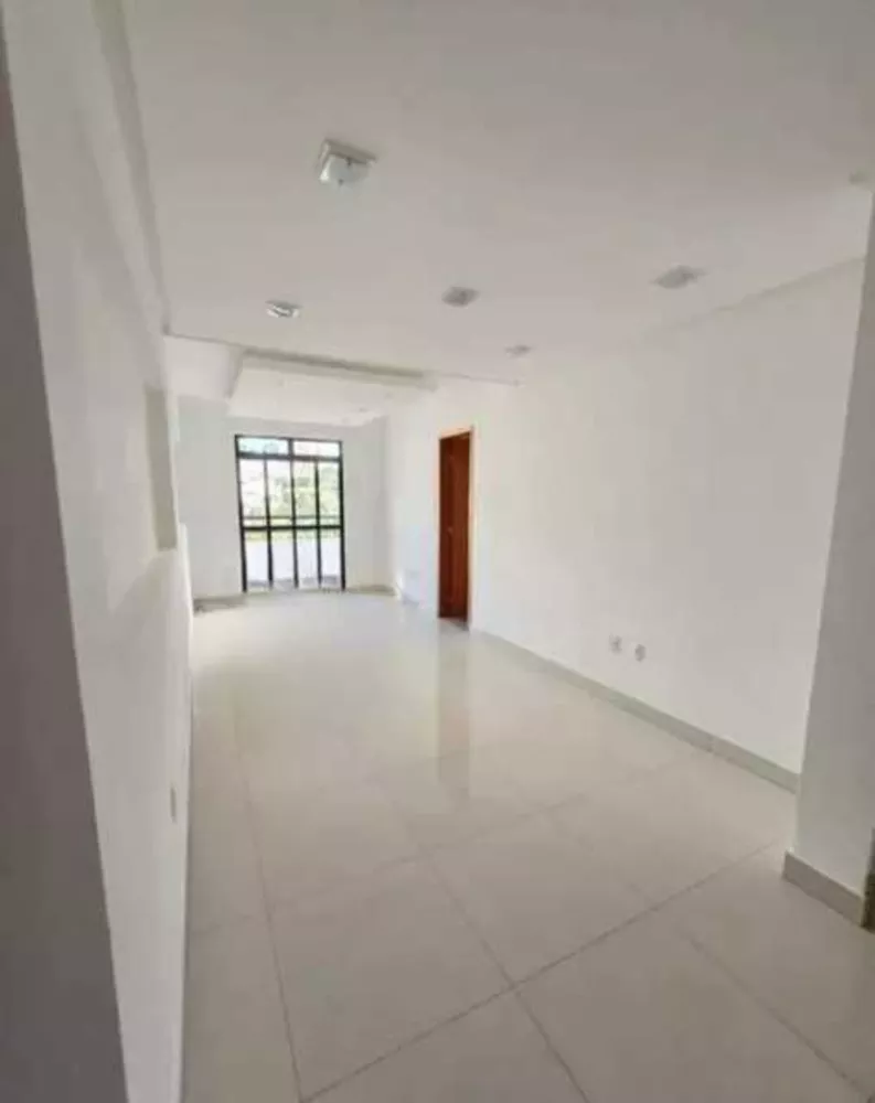 Cobertura à venda com 4 quartos, 180m² - Foto 2