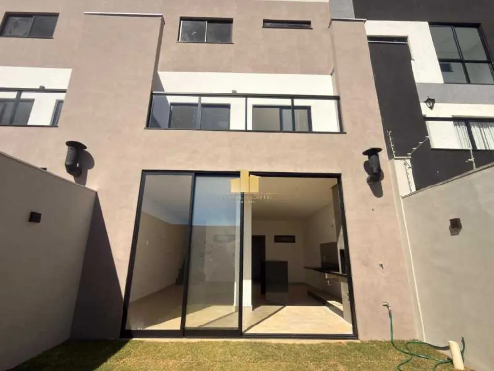 Casa, 3 quartos, 200 m² - Foto 8