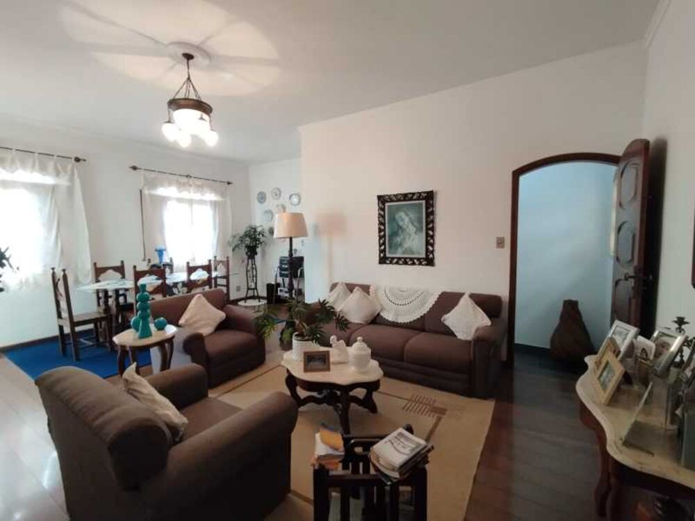 Casa, 4 quartos, 440 m² - Foto 1