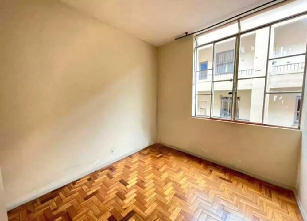 Apartamento para alugar com 3 quartos, 123m² - Foto 2