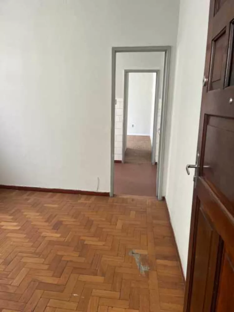 Apartamento à venda com 1 quarto, 40m² - Foto 3