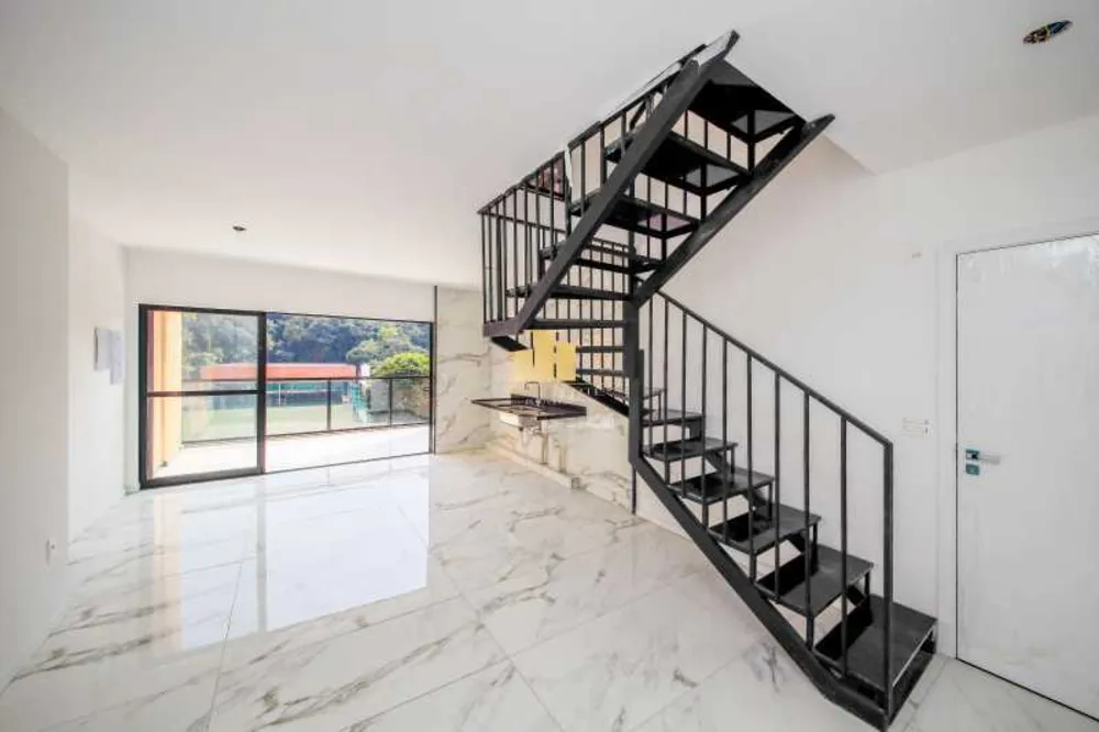 Cobertura, 3 quartos, 178 m² - Foto 3