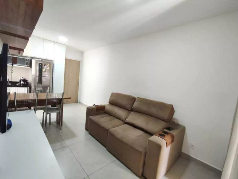 Apartamento à venda com 2 quartos, 60m² - Foto 3