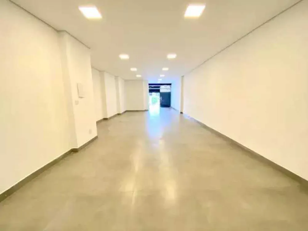 Loja-Salão, 140 m² - Foto 1