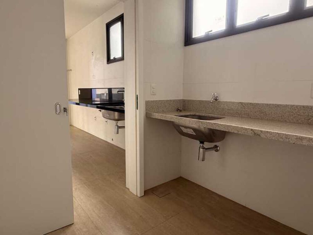 Apartamento à venda com 4 quartos, 350m² - Foto 27