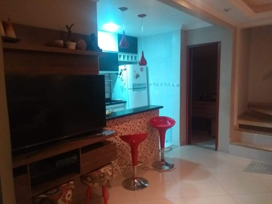 Apartamento à venda com 2 quartos, 84m² - Foto 5