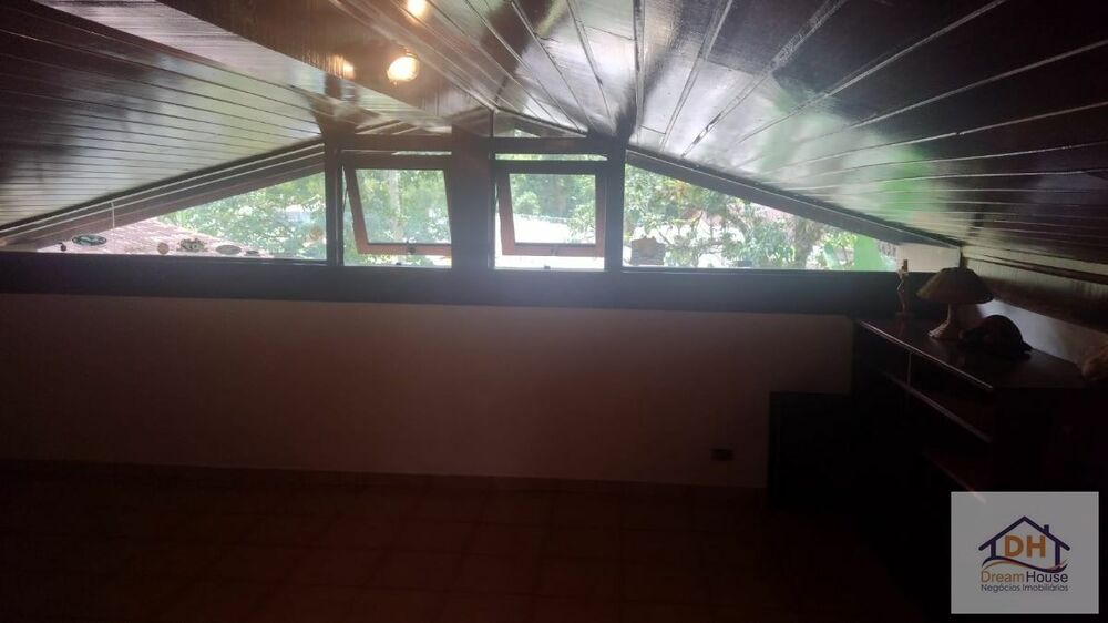 Casa, 4 quartos, 241 m² - Foto 5
