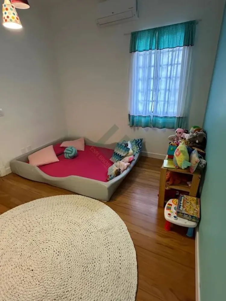 Sobrado, 4 quartos, 311 m² - Foto 1