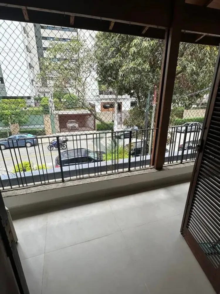 Sobrado, 4 quartos, 311 m² - Foto 2
